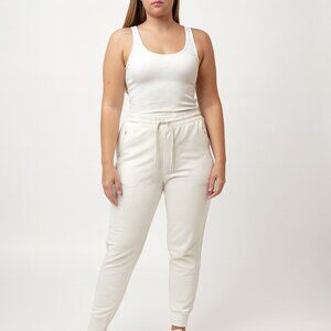 Old Navy Active Dynamic Fleece High Rise Jogger Cream Off White Size Large